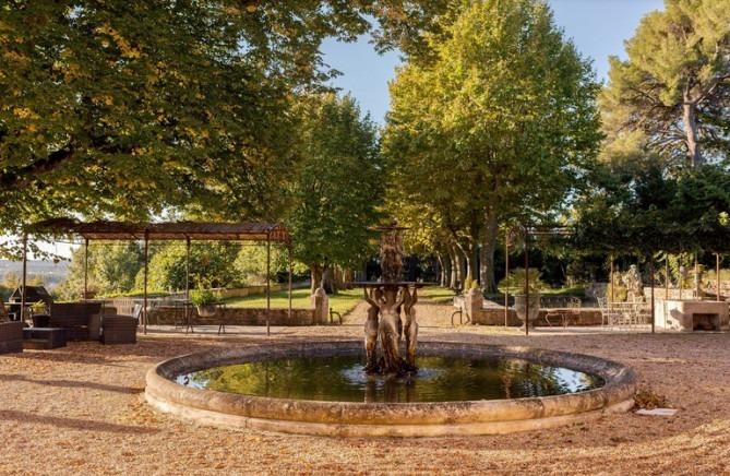 Manoir - 1 750 m² - 30 pièces