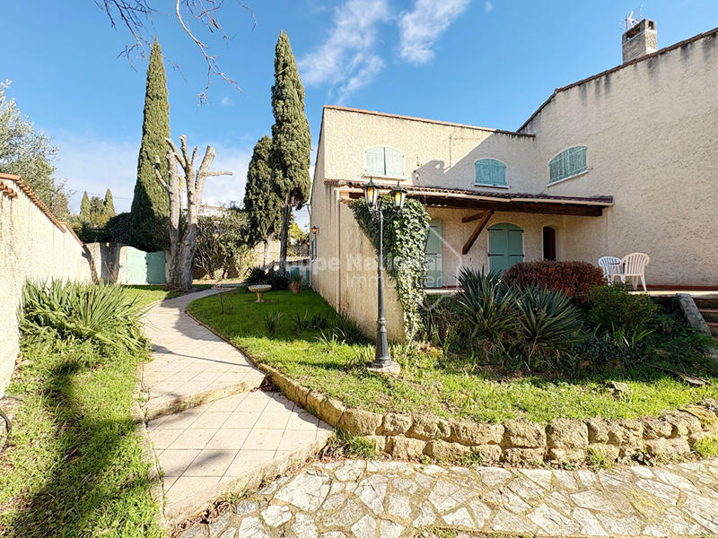 Maison - 160 m² - 7 pièces