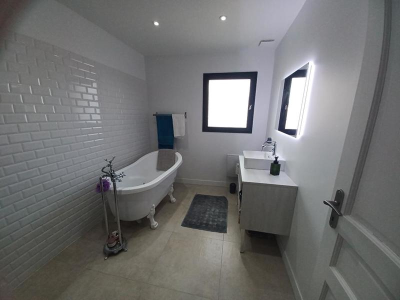 Villa - 101 m² - 4 pièces