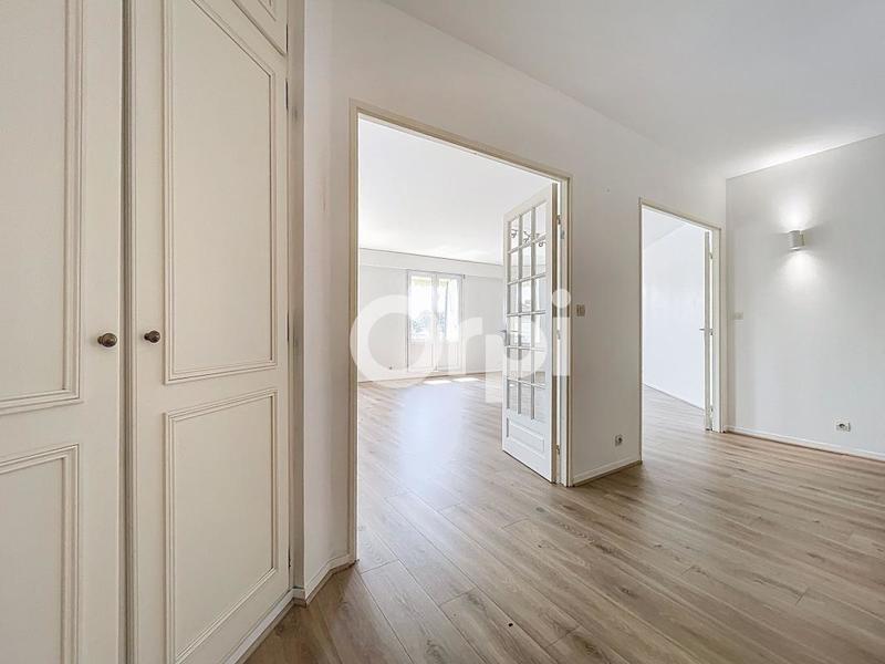 Appartement - 146 m² - 5 pièces