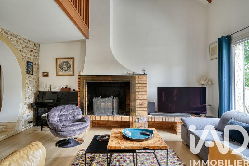 Maison - 196 m² - 8 pièces