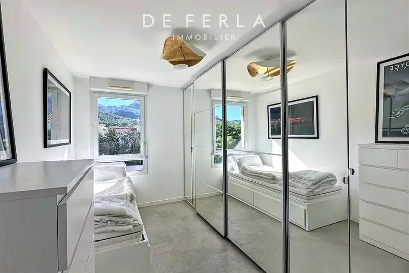 Duplex - 133 m² - 4 pièces