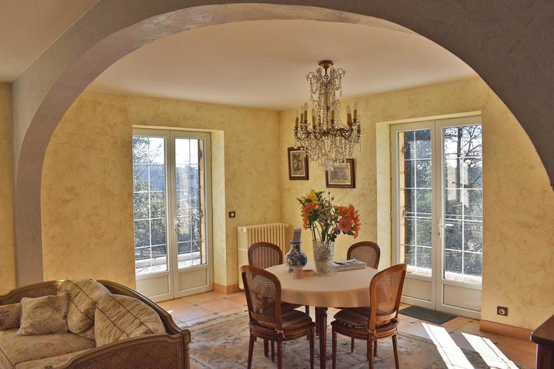 Maison - 200 m² - 10 pièces