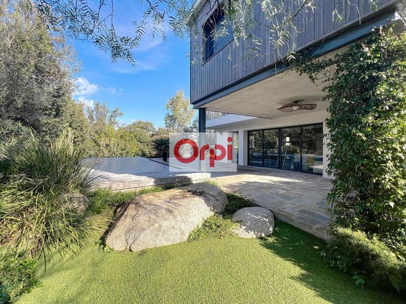 Villa - 195 m² - 5 pièces