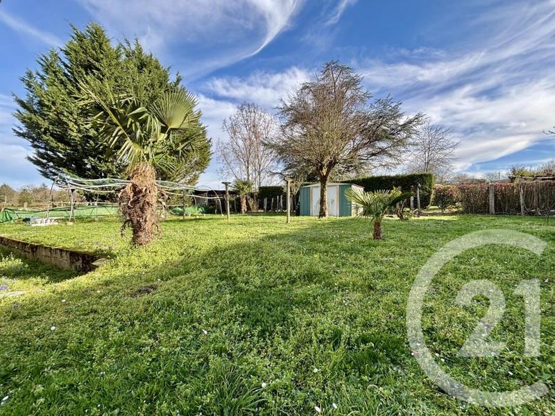 Propriété - 121 m² - 6 pièces