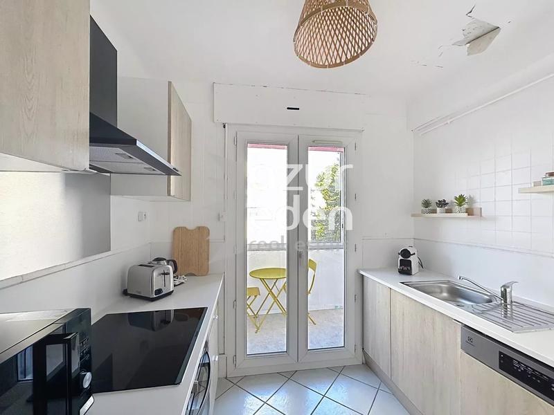 Appartement - 60 m² - 3 pièces