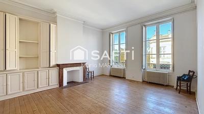 Appartement - 80 m² - 3 pièces