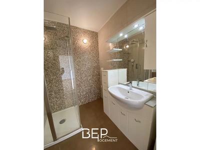 Appartement - 57 m² - 2 pièces