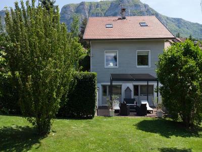 Villa - 142 m² - 6 pièces