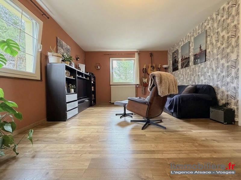 Maison - 195 m² - 6 pièces