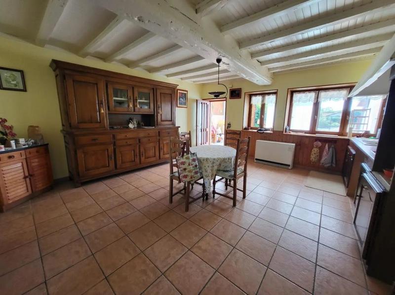 Maison - 106 m² - 4 pièces