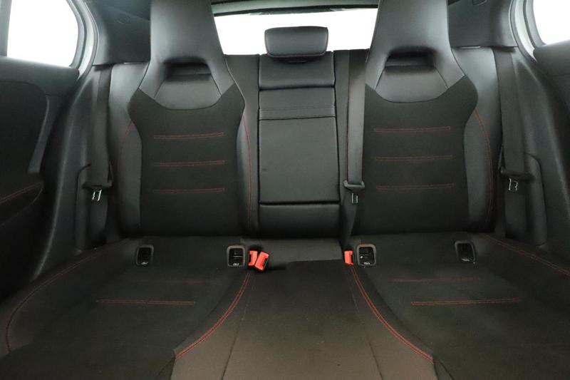 Mercedes Classe a 200 d Amg Line 8g-Dct 150 ch