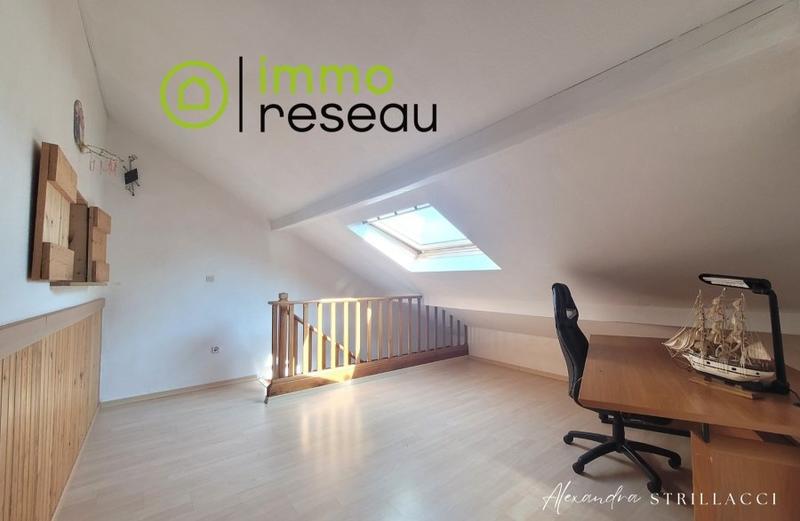 Maison - 190 m² - 8 pièces