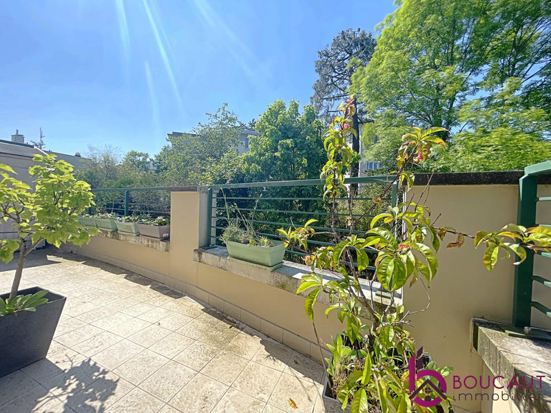 Appartement - 87 m² - 3 pièces