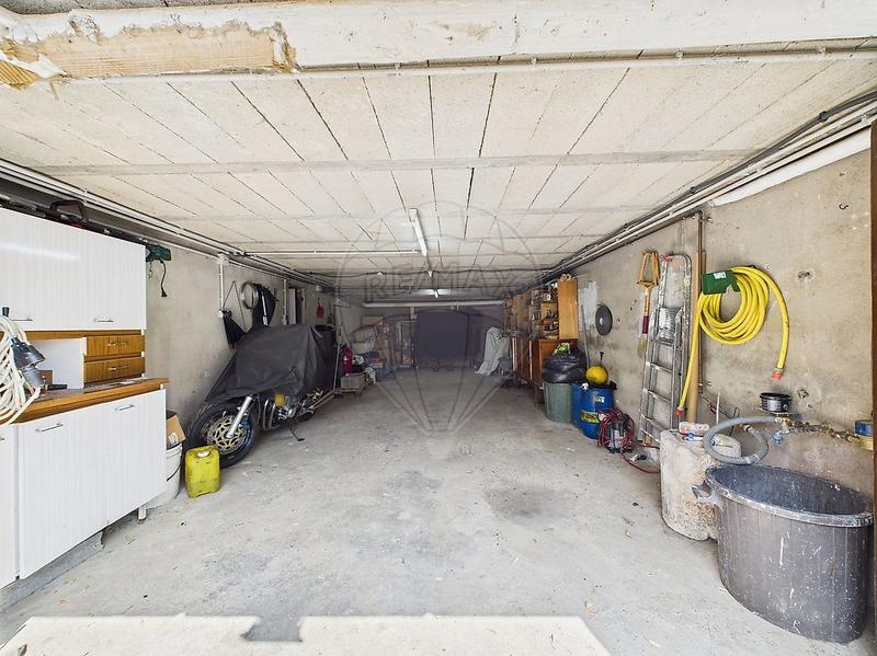 Maison - 210 m² - 5 pièces