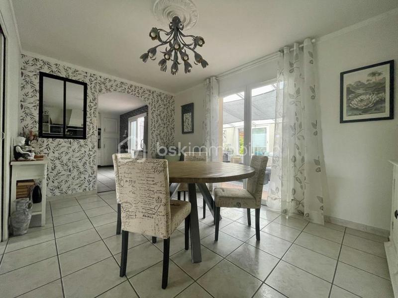 Pavillon - 110 m² - 5 pièces