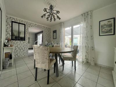 Pavillon - 110 m² - 5 pièces