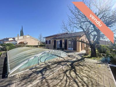 Maison - 130 m² - 4 pièces