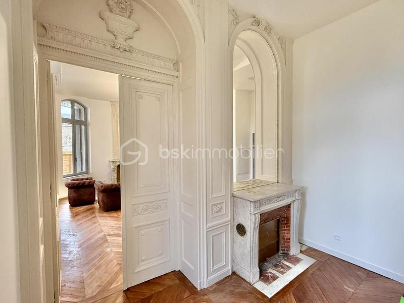 Appartement - 77 m² - 3 pièces