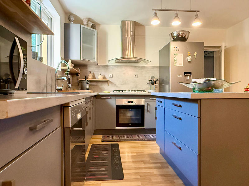 Maison - 150 m² - 5 pièces