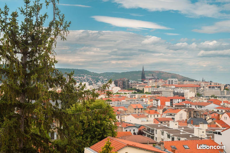 Appartement - 67 m² - 4 pièces