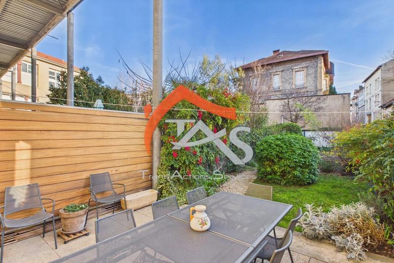 Appartement - 119 m² - 4 pièces