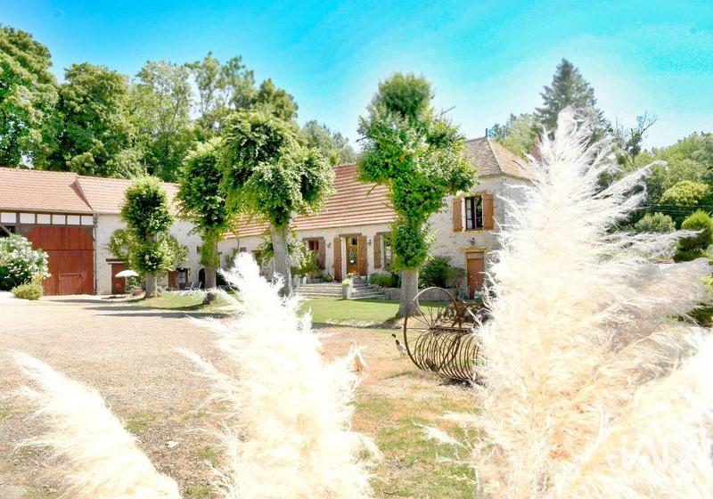 Local commercial - 1 517 m²