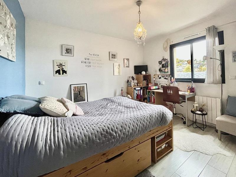 Appartement ancien - 108 m² - 4 pièces