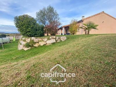 Maison - 104 m² - 5 pièces