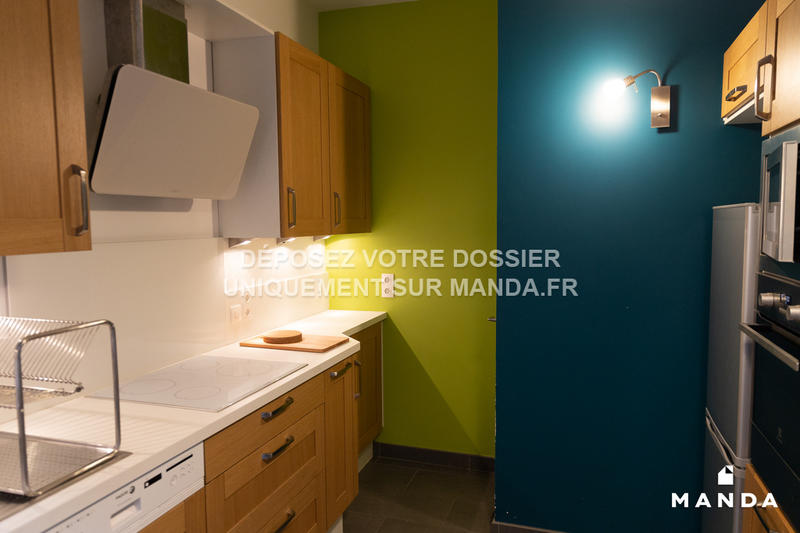 Chambre - 11 m² - 5 pièces