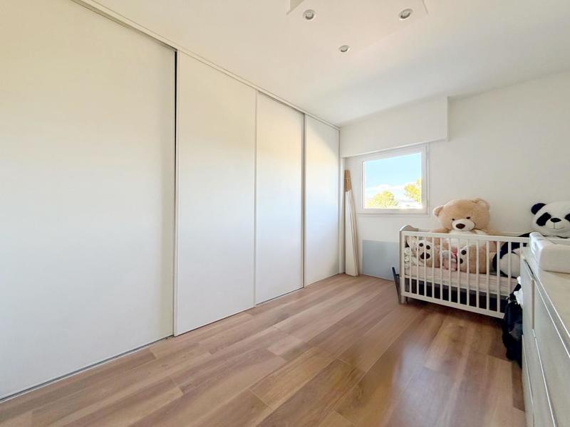 Appartement - 106 m² - 4 pièces