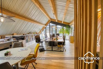 Immeuble - 305 m² - 11 pièces