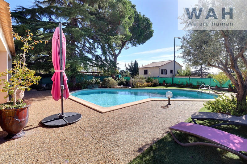 Villa - 164 m² - 7 pièces