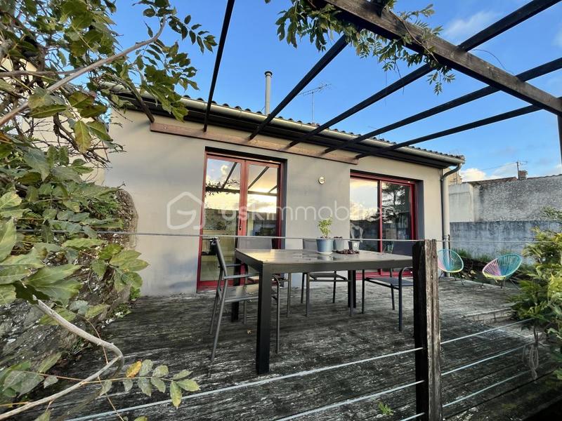 Maison de ville - 76 m² - 4 pièces