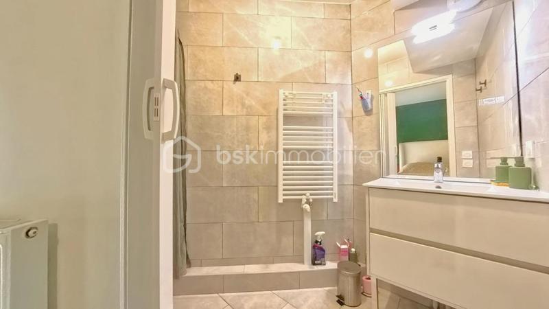 Appartement - 89 m² - 5 pièces