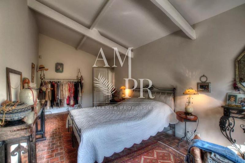 Villa - 160 m² - 4 pièces