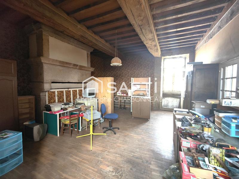 Propriété - 255 m² - 6 pièces