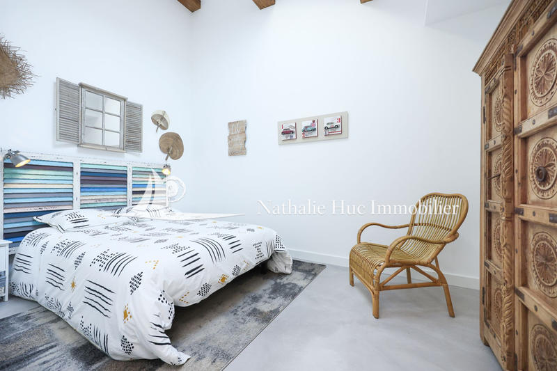 Maison - 263 m² - 5 pièces