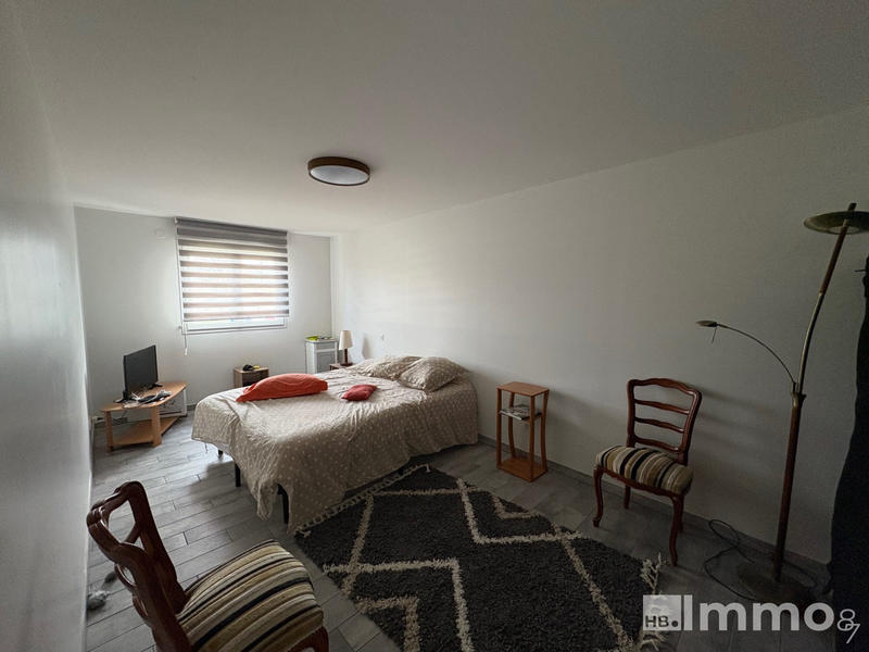 Maison contemporaine - 190 m² - 6 pièces