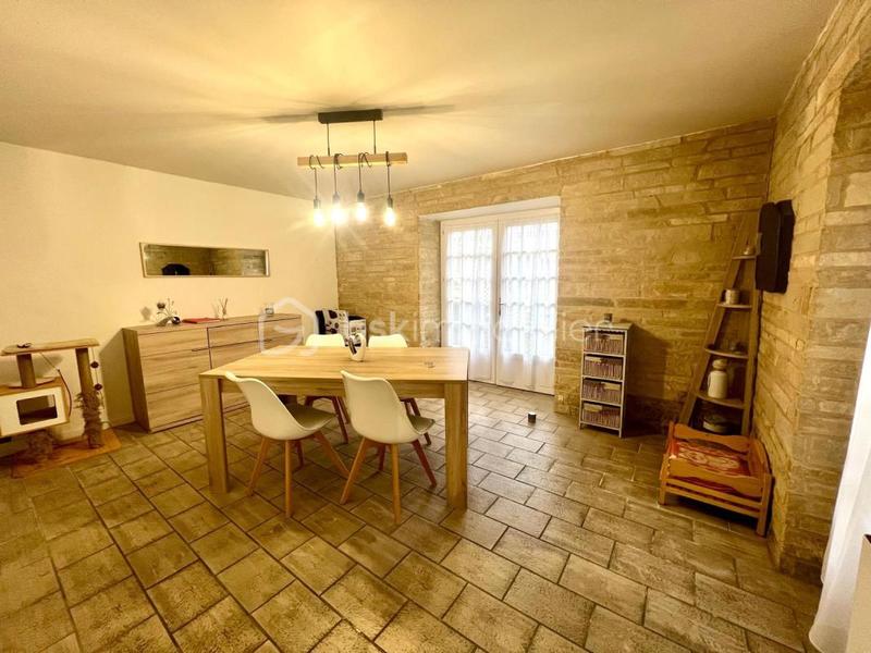 Maison en pierre - 130 m² - 6 pièces