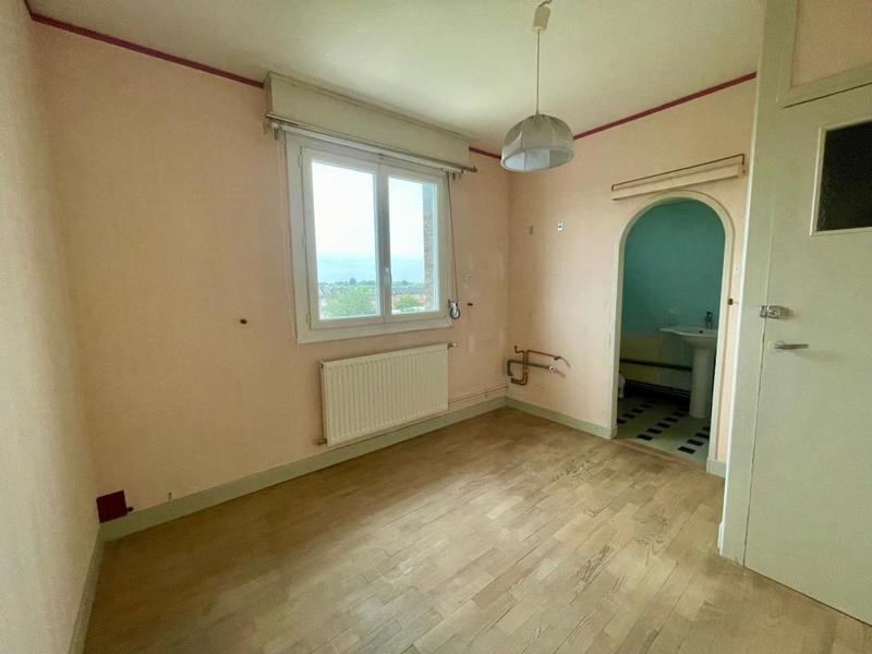 Maison - 89 m² - 5 pièces