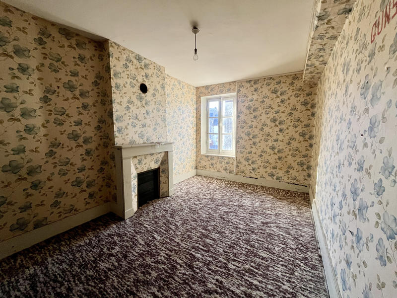 Propriété - 330 m² - 12 pièces