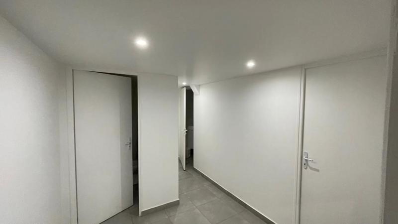 Bureau - 270 m² - 6 pièces