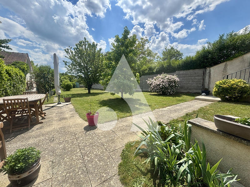 Maison - 87 m² - 5 pièces