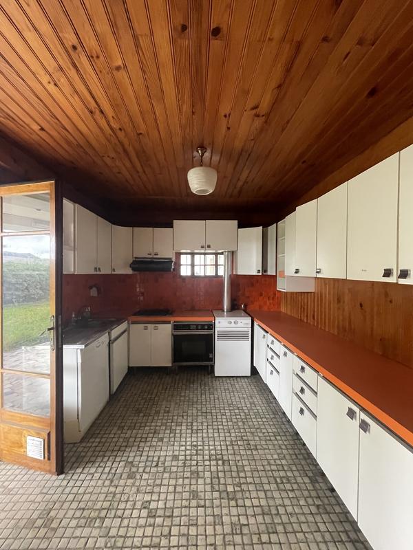 Maison - 150 m² - 4 pièces