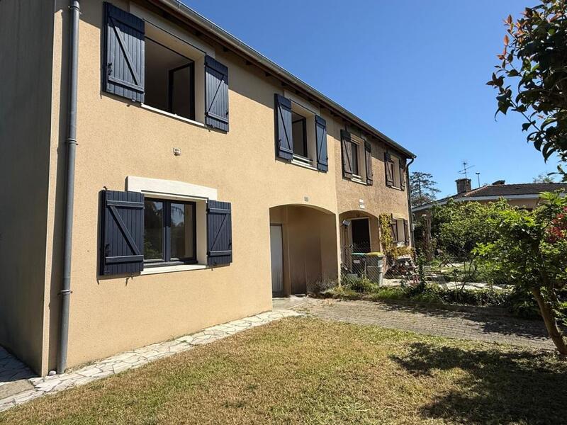 Maison - 107 m² - 5 pièces