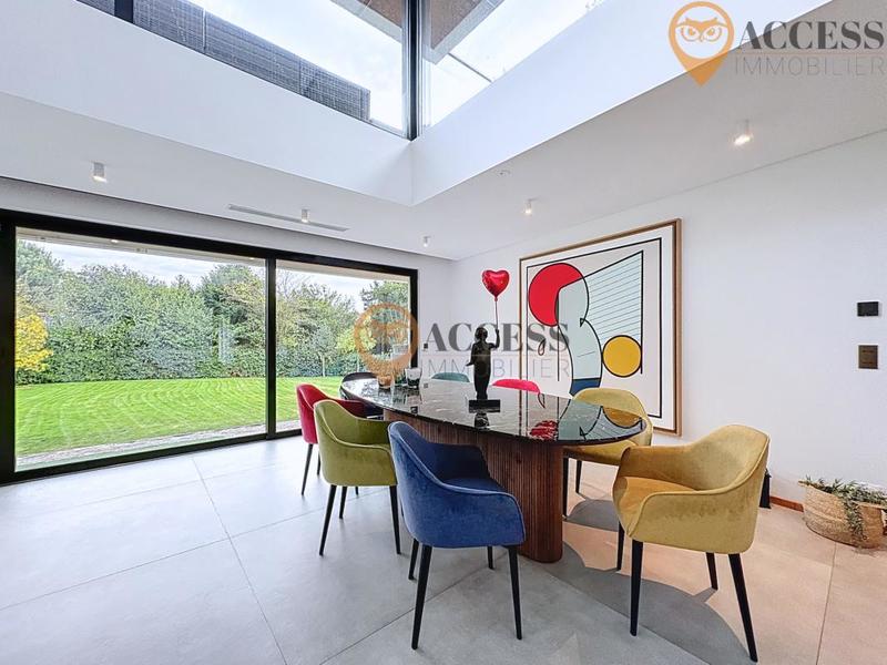 Maison - 177 m² - 7 pièces