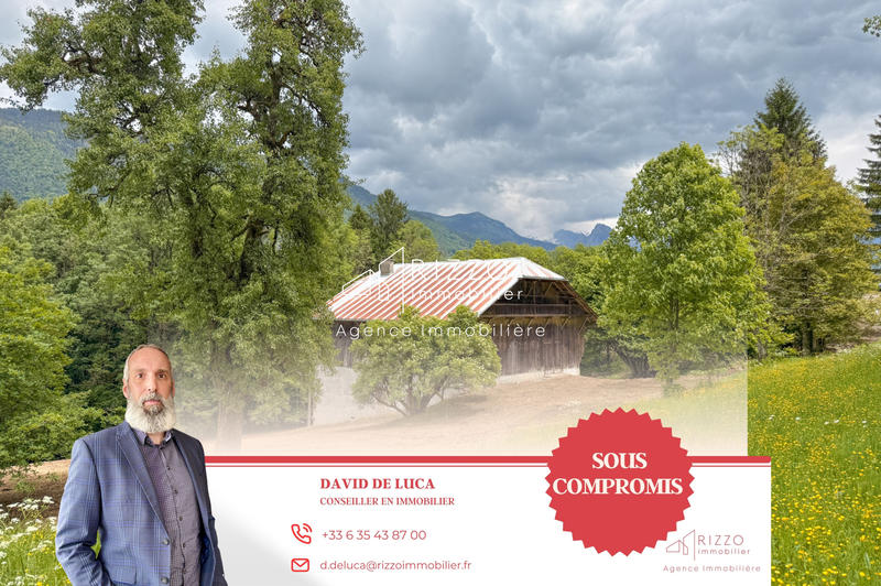 Maison - 400 m² - 4 pièces