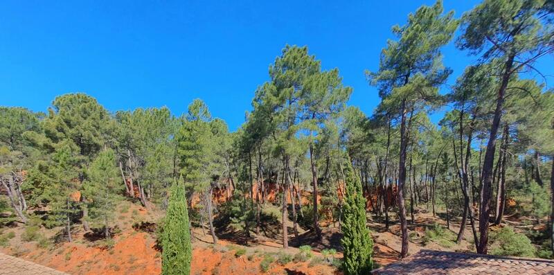 Maison - 232 m² - 6 pièces