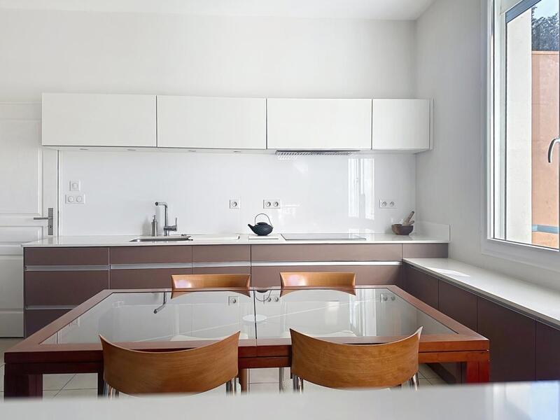 Maison - 110 m² - 4 pièces